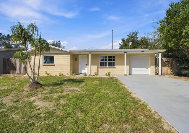 Photo 4 of Single family home for sale at 4601 Eastwood Ln, Holiday, FL 34690 | MLS# TB8560463 | Listing updated on 2026-10-22