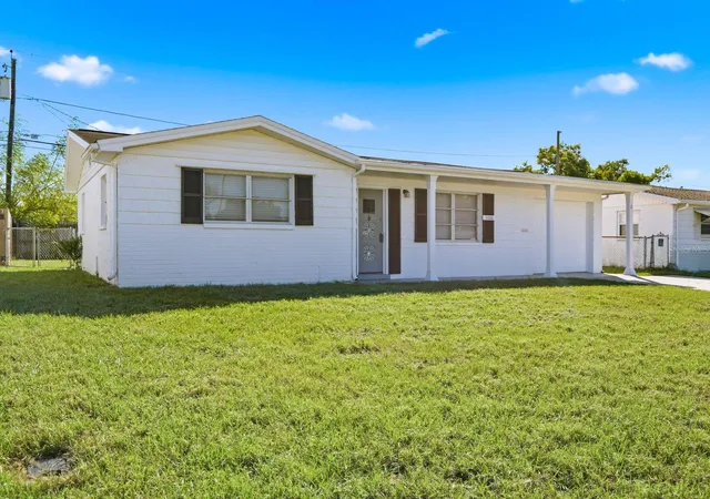 Photo 2 of Single family home for sale at 3606 Latimer St, New Port Richey, FL 34652 | MLS# TB8560464 | Listing updated on 2026-10-23