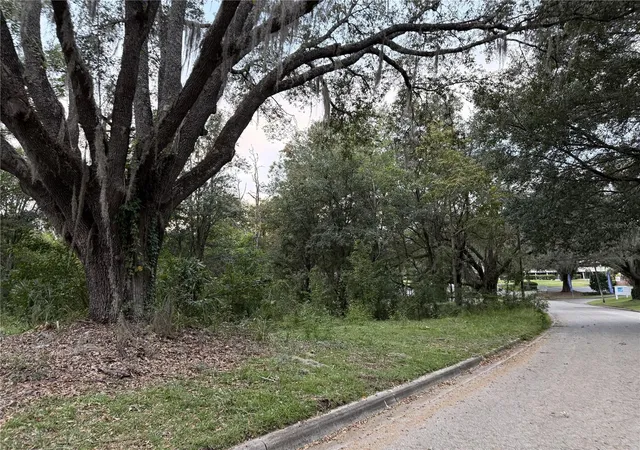 Photo 3 of Land for sale at 0 Nw 11th Place, Gainesville, FL 32605 | MLS# GC544364 | Listing updated on 2026-10-28