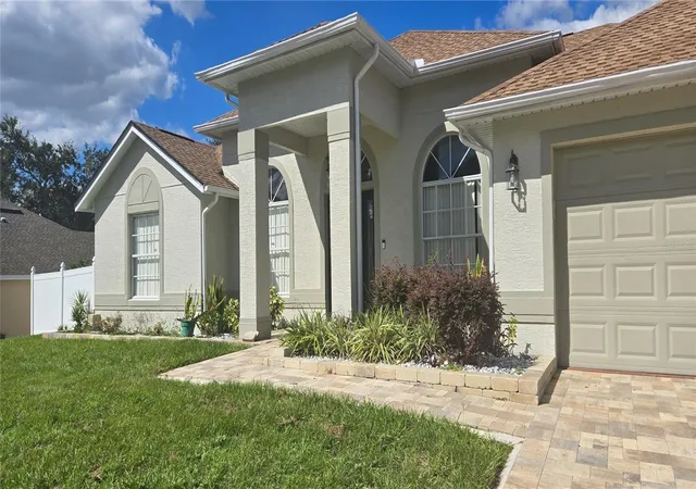 Photo 1 of Single family home for sale at 1527 High Grv Way, Orlando, FL 32818 | MLS# O6451828 | Listing updated on 2026-10-22