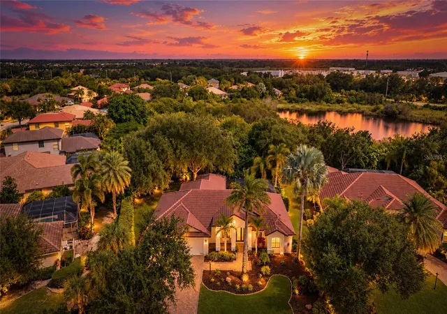 Photo 1 of Single family home for sale at 3787 Eagle Hammock Dr, Sarasota, FL 34240 | MLS# A4710450 | Listing updated on 2026-10-29