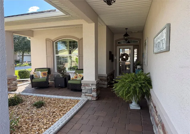 Photo 1 of Single family home for sale at 8610 SW 88th Loop, Ocala, FL 34481 | MLS# OM734487 | Listing updated on 2026-10-23