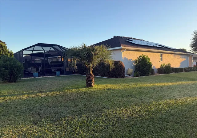 Photo 2 of Single family home for sale at 8610 SW 88th Loop, Ocala, FL 34481 | MLS# OM734487 | Listing updated on 2026-10-23