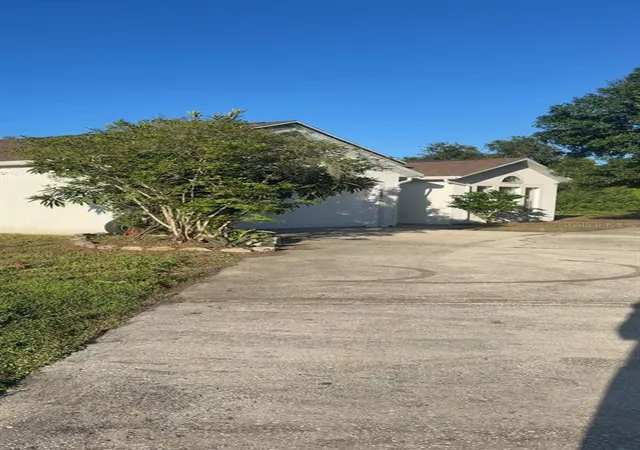 Photo 1 of Single family home for sale at 1777 Atwater Ct, Kissimmee, FL 34746 | MLS# O6451837 | Listing updated on 2026-10-23
