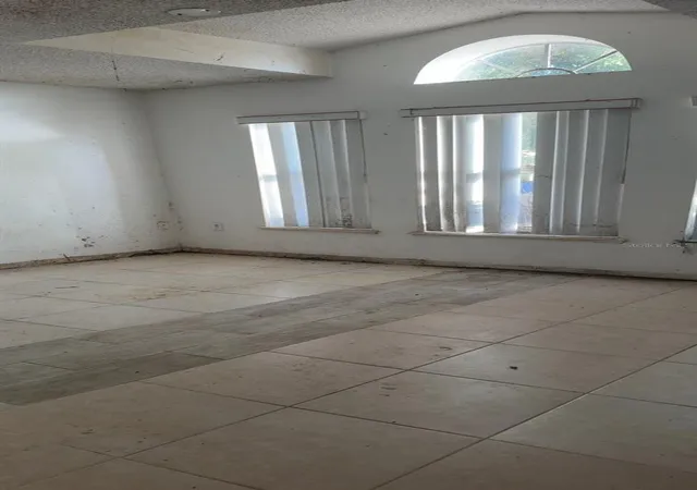 Photo 2 of Single family home for sale at 1777 Atwater Ct, Kissimmee, FL 34746 | MLS# O6451837 | Listing updated on 2026-10-23