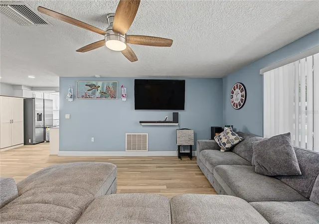 Photo 3 of Single family home for sale at 10918 Manchester Rd, Port Richey, FL 34668 | MLS# TB8560471 | Listing updated on 2026-10-23