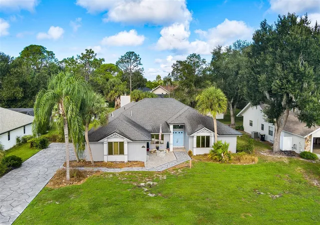 Photo 1 of Single family home for sale at 2991 Plantation Rd, Winter Haven, FL 33884 | MLS# L4965961 | Listing updated on 2026-10-23