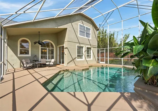 Photo 3 of Single family home for sale at 8426 Diamond Cvs Cir, Orlando, FL 32836 | MLS# O6451847 | Listing updated on 2026-10-26