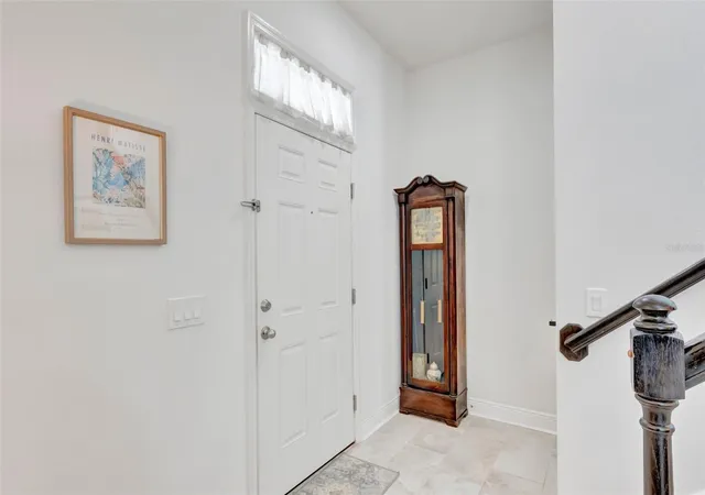 Photo 4 of Single family home for sale at 4892 Beach Blvd, Orlando, FL 32803 | MLS# O6451854 | Listing updated on 2026-10-23