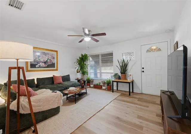 Photo 3 of House for sale at 4601 Dr Martin Luther King Jr St N, Saint Petersburg, FL 33703 | MLS# TB8560486 | Listing updated on 2026-10-22