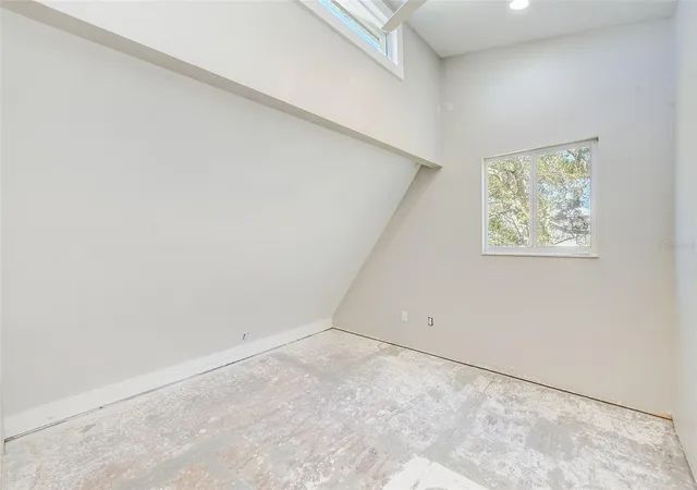 Photo 4 of Single family home for sale at 7400 140th Street, Seminole, FL 33776 | MLS# TB8560505 | Listing updated on 2026-10-23