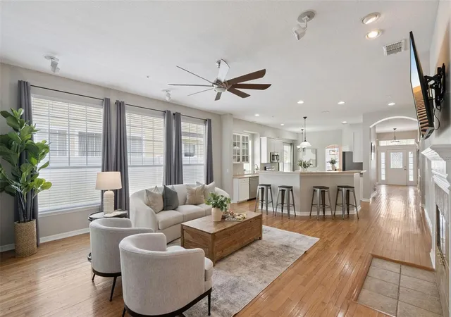 Photo 3 of Single family home for sale at 9685 Sweetleaf St, Orlando, FL 32827 | MLS# S5160002 | Listing updated on 2026-10-29
