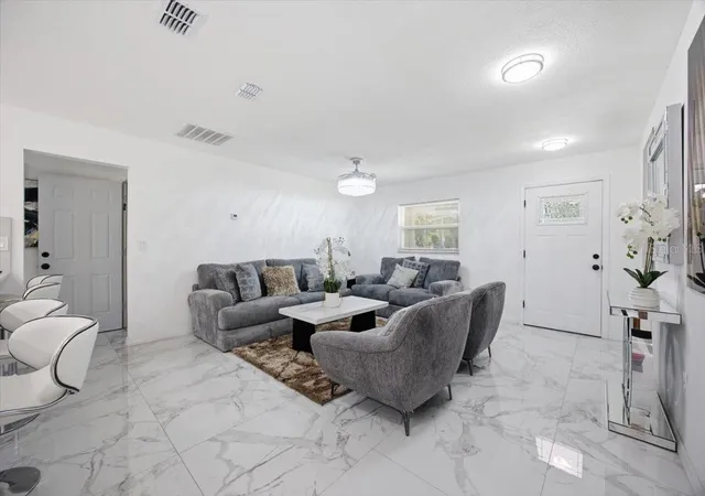 Photo 4 of Single family home for sale at 2629 Telstar Ave, Orlando, FL 32805 | MLS# O6451872 | Listing updated on 2026-10-25