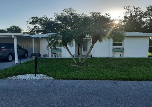 Condo for sale at 111 Clipper Way #111, NOKOMIS, FL 34275 | MLS# A4710471