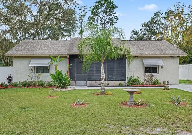Photo 1 of Single family home for sale at 6313 Sweetwater Dr E, Lakeland, FL 33811 | MLS# A4710475 | Listing updated on 2026-10-28