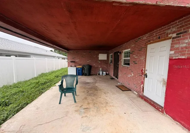 Photo 3 of Single family home for sale at 2086 Martin Luther King Jr Blvd, Bartow, FL 33830 | MLS# A4710476 | Listing updated on 2026-10-23