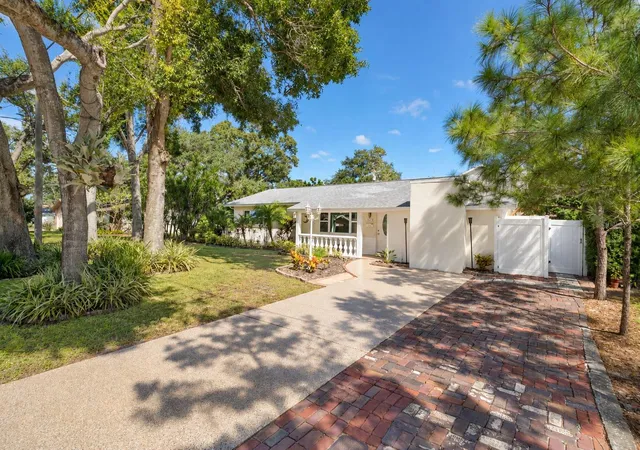 Photo 1 of Single family home for sale at 3219 46th Street N, Saint Petersburg, FL 33713 | MLS# TB8560524 | Listing updated on 2026-10-23