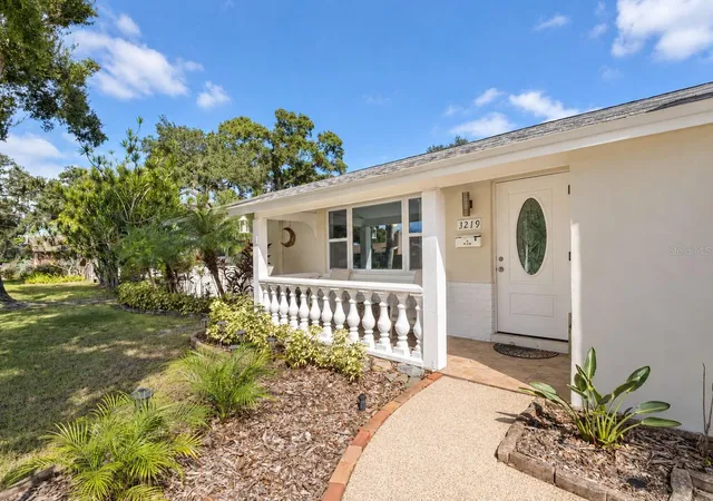 Photo 3 of Single family home for sale at 3219 46th Street N, Saint Petersburg, FL 33713 | MLS# TB8560524 | Listing updated on 2026-10-23