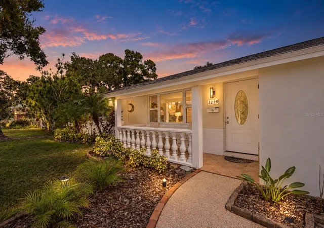 Photo 4 of Single family home for sale at 3219 46th Street N, Saint Petersburg, FL 33713 | MLS# TB8560524 | Listing updated on 2026-10-23
