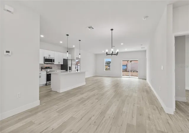 Photo 3 of Single family home for sale at 2827 SW 161st Loop, Ocala, FL 34473 | MLS# O6451896 | Listing updated on 2026-10-23