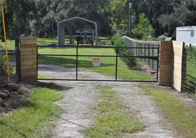 Photo 2 of Single family home for sale at 560 NW 117th Court, Ocala, FL 34482 | MLS# G5119369 | Listing updated on 2026-10-26