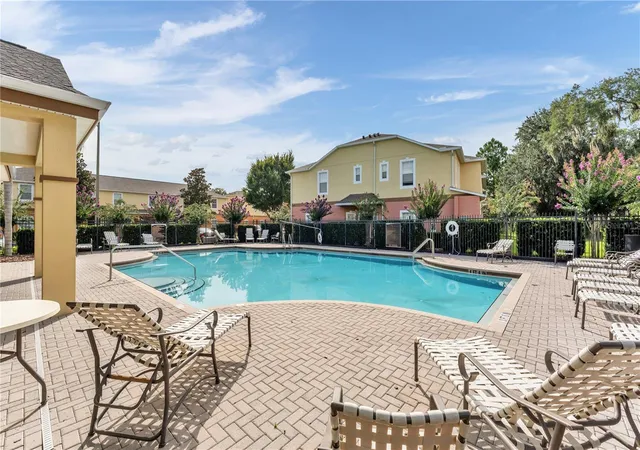 Photo 3 of Townhouse for sale at 4171 Shade Tree Ln, Lakeland, FL 33812 | MLS# L4965964 | Listing updated on 2026-10-23