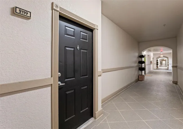 Photo 4 of Condo for sale at 501 Knights Run #2119, Tampa, FL 33602 | MLS# O6451910 | Listing updated on 2026-10-23