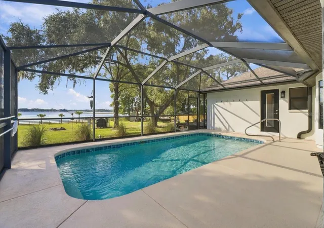 Photo 2 of Single family home for sale at 6459 W Riverbend Rd, Dunnellon, FL 34433 | MLS# TB8560559 | Listing updated on 2026-10-27