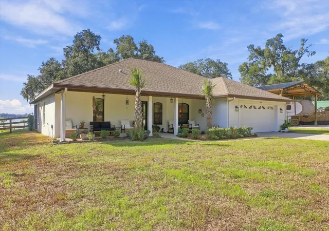 Photo 4 of Single family home for sale at 6459 W Riverbend Rd, Dunnellon, FL 34433 | MLS# TB8560559 | Listing updated on 2026-10-27
