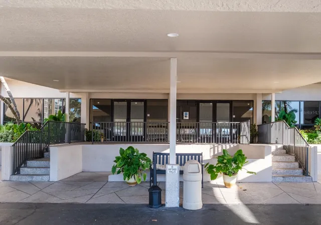 Photo 3 of Condo for sale at 7300 Sun Is Dr S #1501, South Pasadena, FL 33707 | MLS# TB8560568 | Listing updated on 2026-10-23