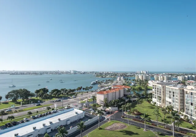 Photo 4 of Condo for sale at 7300 Sun Is Dr S #1501, South Pasadena, FL 33707 | MLS# TB8560568 | Listing updated on 2026-10-23