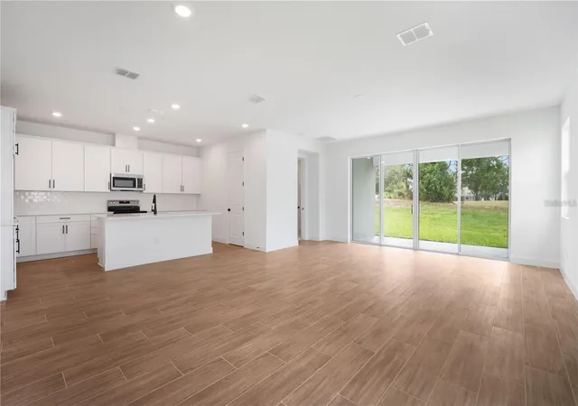 Photo 2 of Single family home for sale at 9143 Players, Brooksville, FL 34613 | MLS# TB8560569 | Listing updated on 2026-10-28