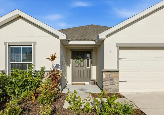 Photo 4 of Single family home for sale at 6704 162nd Place E, Parrish, FL 34219 | MLS# A4710494 | Listing updated on 2026-10-24
