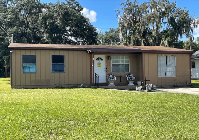 Photo 1 of Single family home for sale at 1835 E Valencia Dr, Bartow, FL 33830 | MLS# L4965967 | Listing updated on 2026-10-24