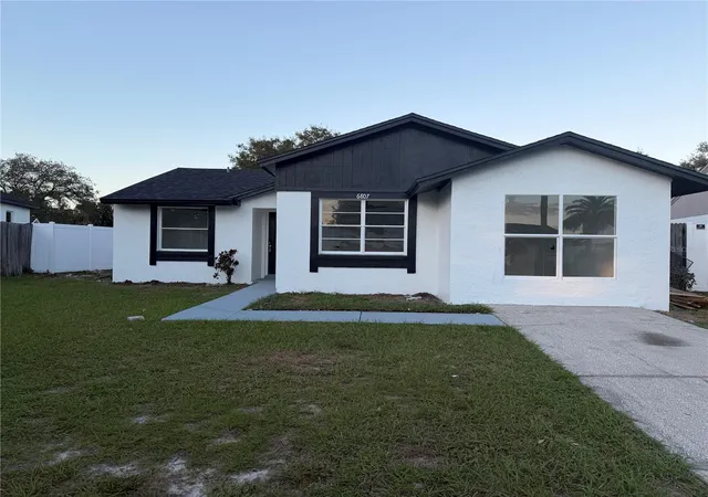 Single family home for sale at 6807 White Cliffs Way, TAMPA, FL 33625 | MLS# TB8560575