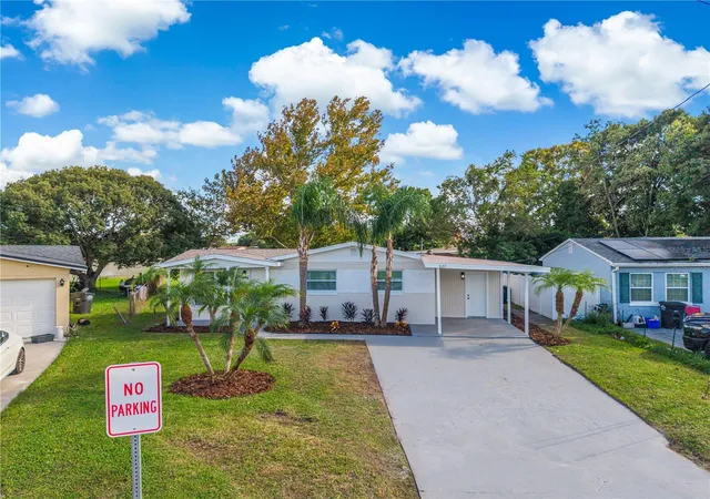 Single family home for sale at 327 Amador Cir, ORLANDO, FL 32810 | MLS# O6451918