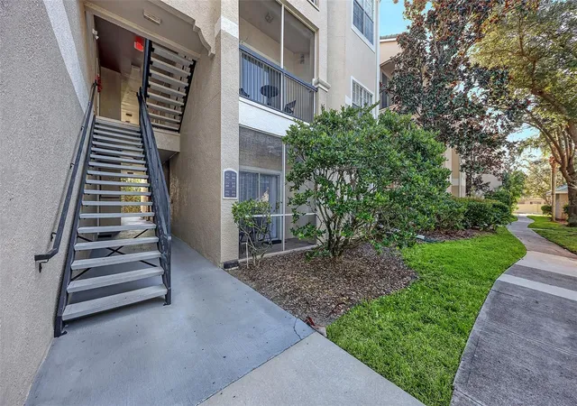 Photo 3 of Condo for sale at 5180 Northridge Rd #102, Sarasota, FL 34238 | MLS# A4710497 | Listing updated on 2026-10-23