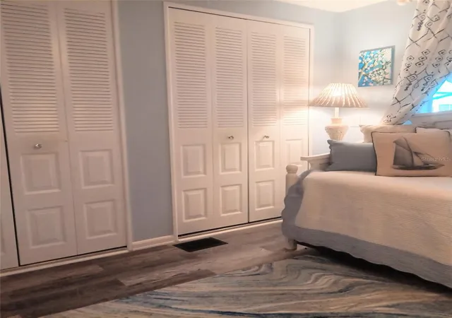 Photo 4 of Manufactured home for sale at 3301 Alt 19 #293, Dunedin, FL 34698 | MLS# TB8560587 | Listing updated on 2026-10-23