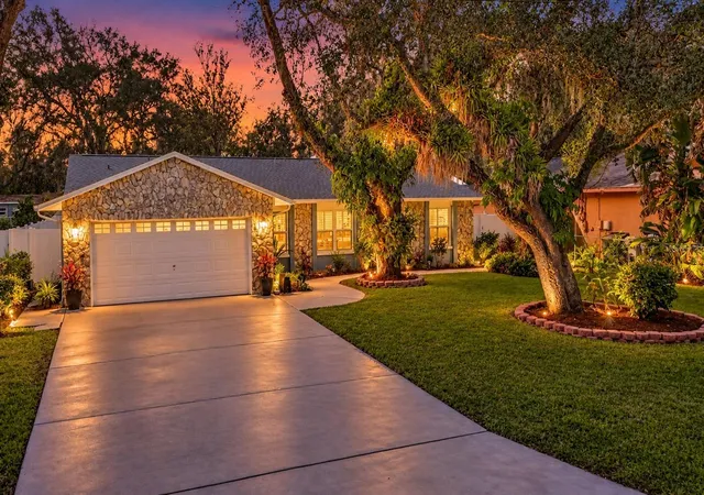 Photo 2 of Single family home for sale at 12920 N Albany Ave, Tampa, FL 33612 | MLS# TB8560597 | Listing updated on 2026-10-27