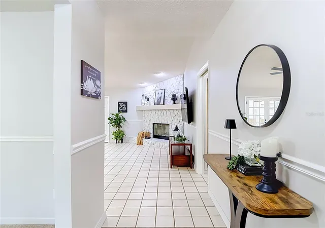Photo 4 of Single family home for sale at 12920 N Albany Ave, Tampa, FL 33612 | MLS# TB8560597 | Listing updated on 2026-10-27