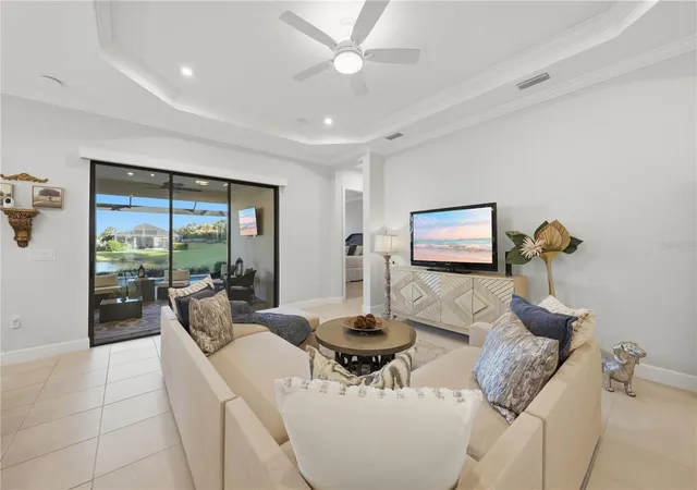Photo 4 of Single family home for sale at 4735 Cassio Ct, Bradenton, FL 34211 | MLS# A4710500 | Listing updated on 2026-10-25