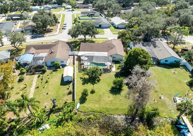 Photo 4 of Single family home for sale at 9445 Lake Douglas Pl, Orlando, FL 32817 | MLS# S5160013 | Listing updated on 2026-10-28