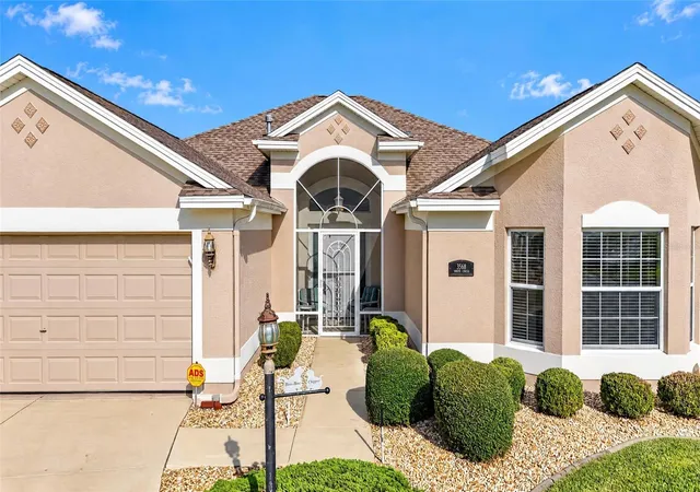 Photo 2 of Single family home for sale at 3568 Worth Cir, The Villages, FL 32162 | MLS# G5119372 | Listing updated on 2026-10-29