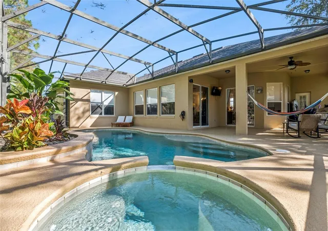 Photo 4 of Single family home for sale at 12051 Shadowbrook Ln, Orlando, FL 32828 | MLS# O6451932 | Listing updated on 2026-10-30