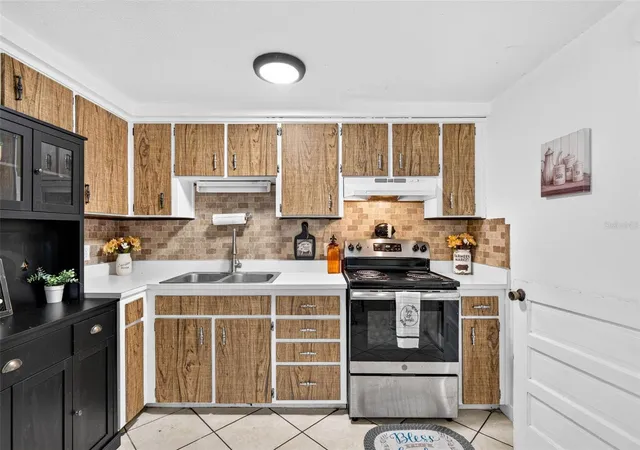 Photo 3 of Single family home for sale at 39209 6th Avenue, Zephyrhills, FL 33542 | MLS# TB8560607 | Listing updated on 2026-10-23