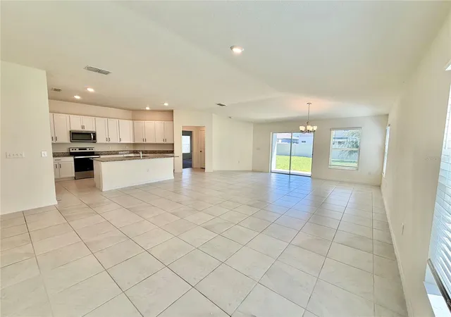 Photo 1 of Single family home for sale at 240 Summerlin Loop, Haines City, FL 33844 | MLS# L4965969 | Listing updated on 2026-10-23