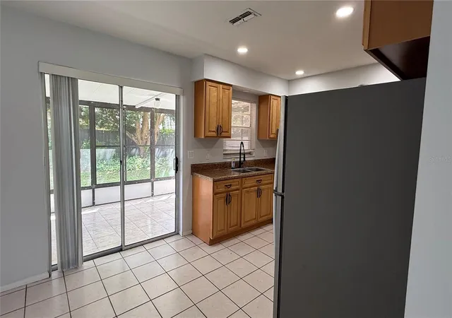 Photo 4 of Single family home for sale at 135 Morelia Ln, Kissimmee, FL 34743 | MLS# S5160014 | Listing updated on 2026-10-23