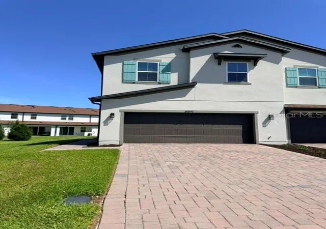 Townhouse for sale at 4371 Creek Cvs Ln, KISSIMMEE, FL 34744 | MLS# O6451941