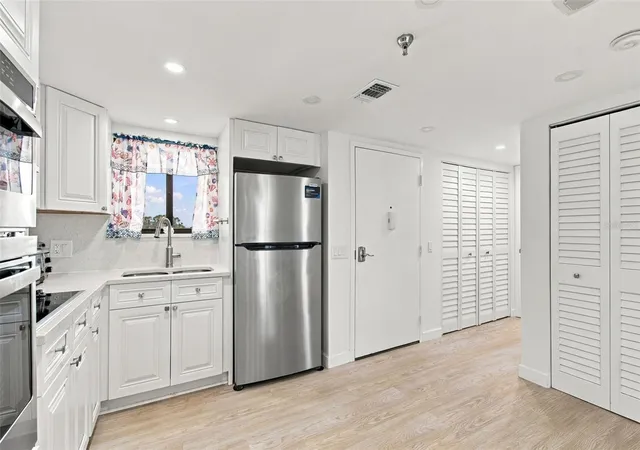 Photo 4 of Condo for sale at 6009 Sea Ranch Dr #105, Hudson, FL 34667 | MLS# TB8560623 | Listing updated on 2026-10-28