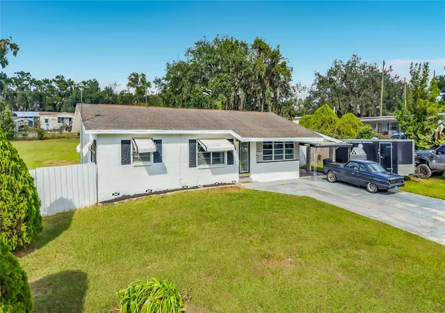 Photo 3 of Single family home for sale at 36707 Eden St, Zephyrhills, FL 33541 | MLS# TB8560624 | Listing updated on 2026-10-28